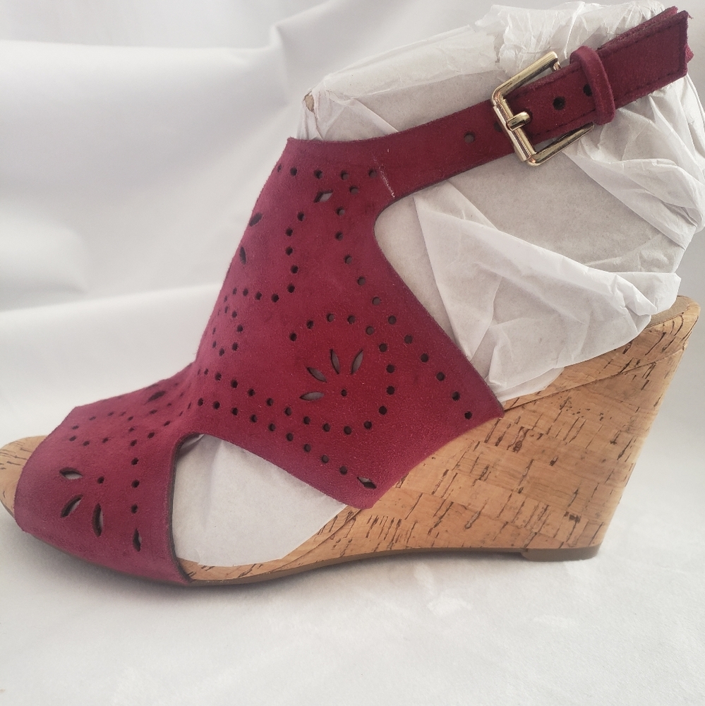 Sabina Dark Red Suede Heel - Picture 2 of 8